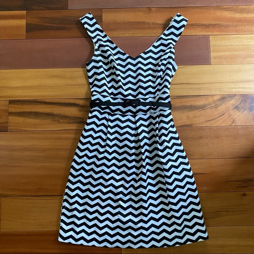 White House Black Market black and White Chevron Dress with Patent Belt - 10